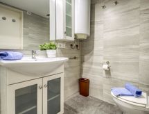 4-persoons appartement aan zee in het centrum van Roses · 65 m² - thumbnail 5