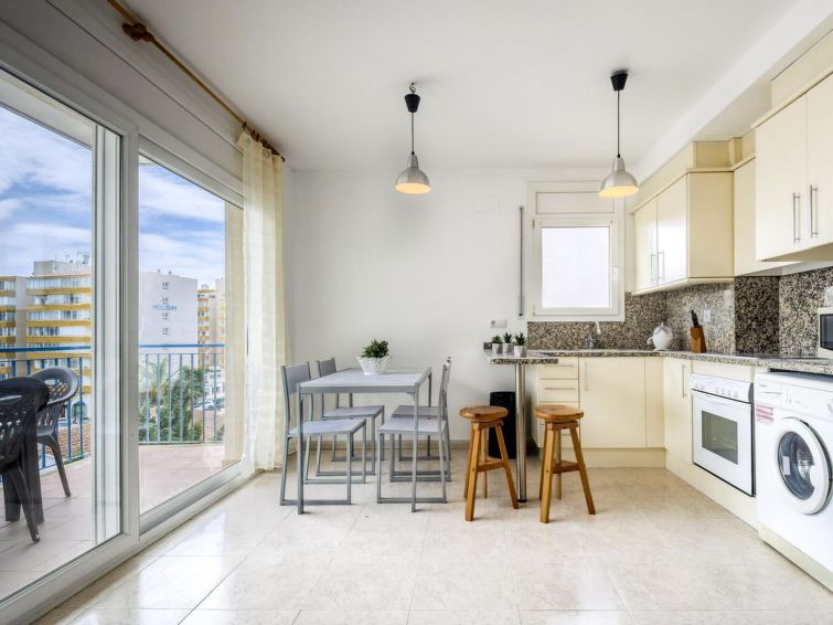Search and Stay destination Roses, CT - Spain from AU$ 256. Roca Llarga