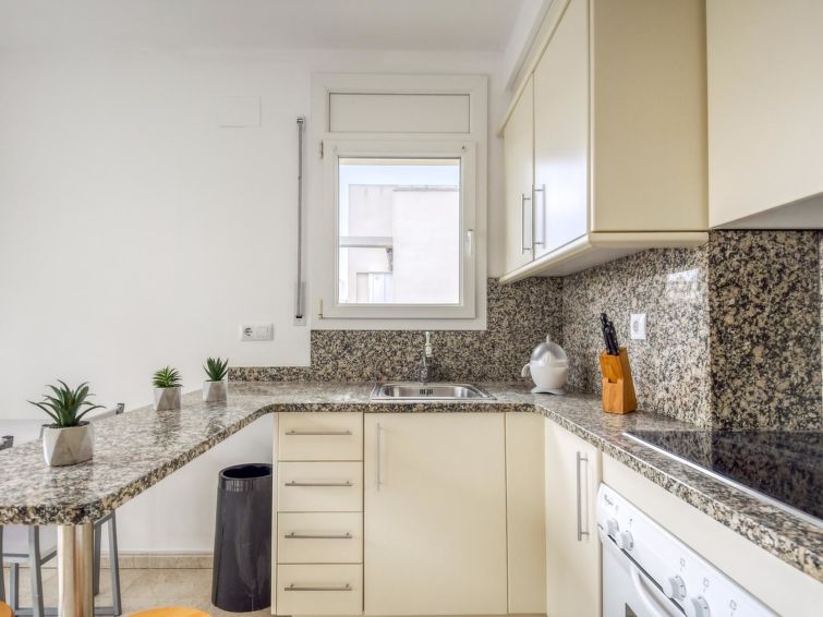 Search and Stay destination Roses, CT - Spain from AU$ 256. Roca Llarga