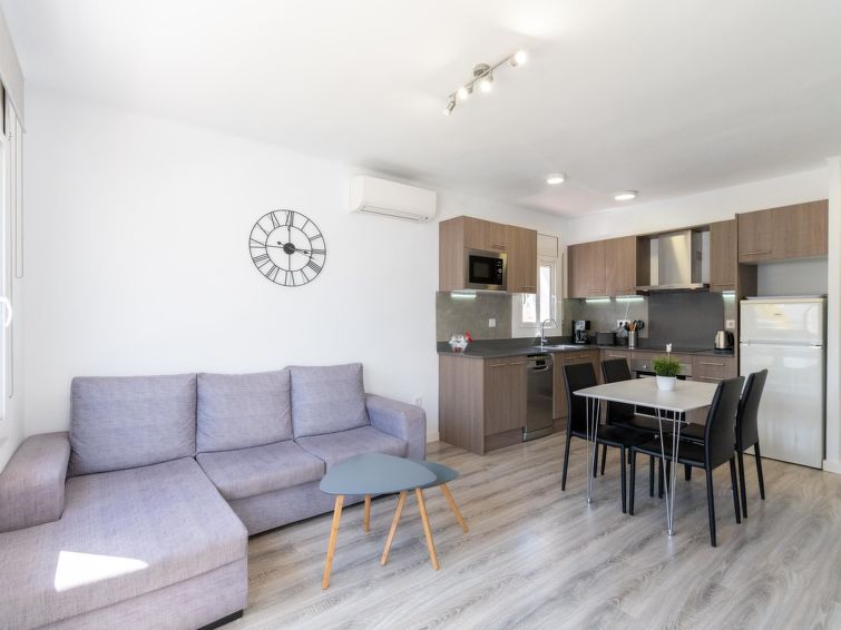 Apartament VEDOS