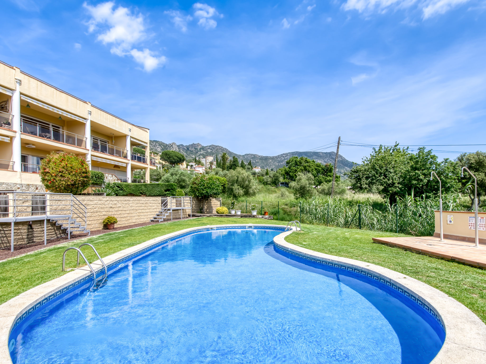 Sun Village I-Dehors