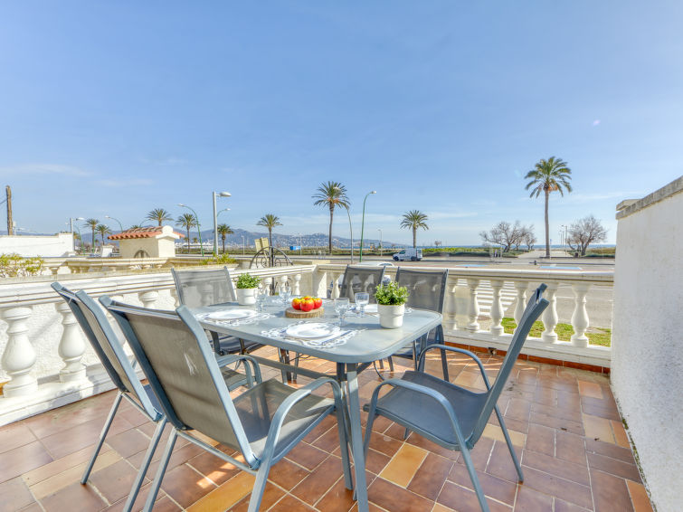 Search and Stay destination Empuriabrava, CT - Spain from AU$ 376. Salins I