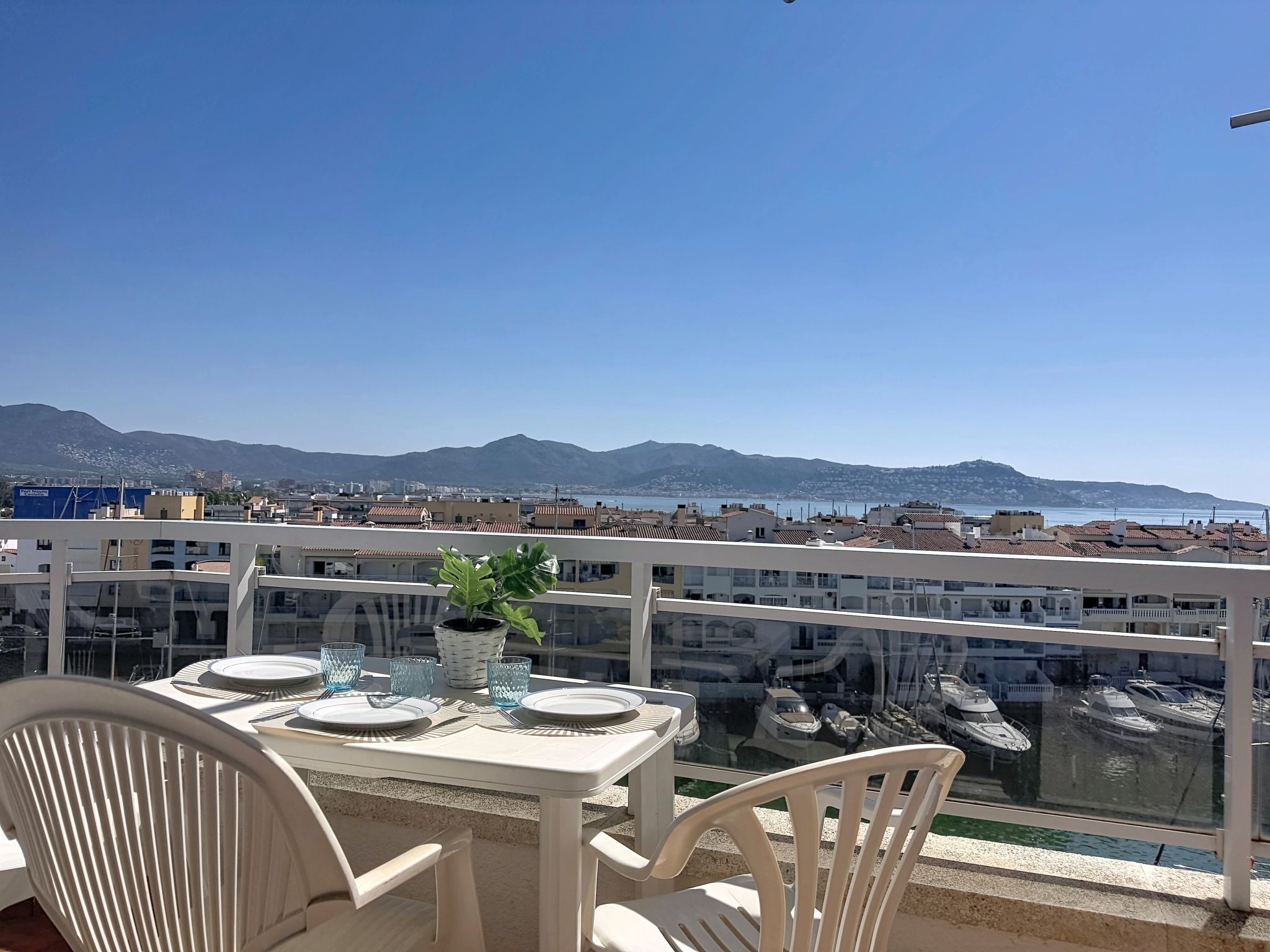 Knus appartement aan de jachthaven in Empuriabrava, vlakbij strand - foto 21