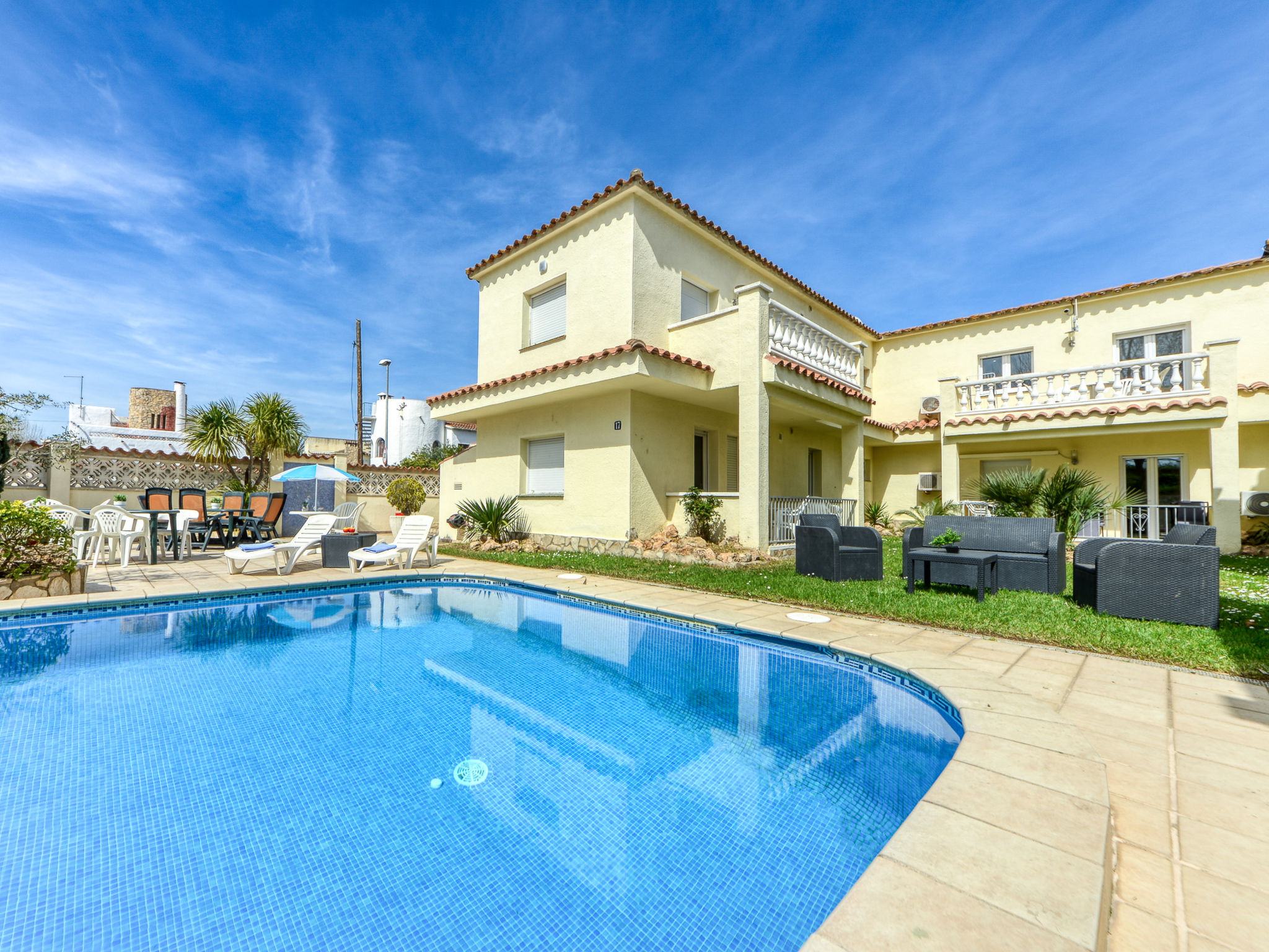 Muga Apartment in Empuriabrava