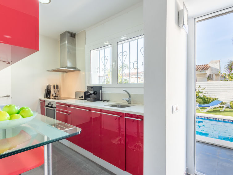 Search and Stay destination Empuriabrava, CT - Spain from AU$ 497. Alberes