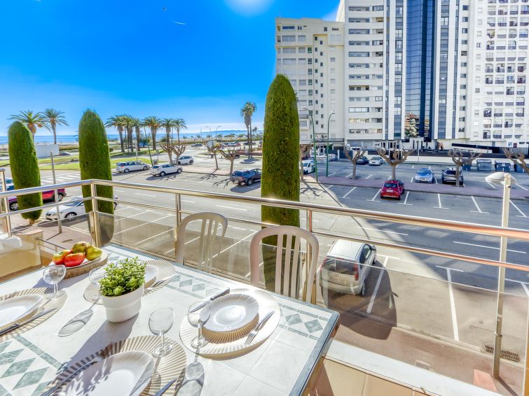 Edificio Mirablau Apartment in Empuriabrava