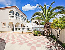 Vacation home Requesens