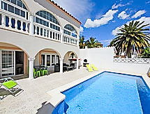 Vacation home Requesens