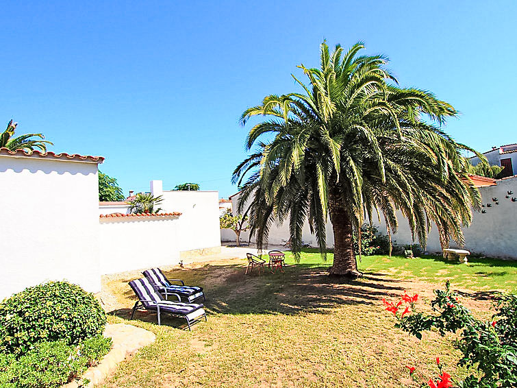 Alberes Villa in Empuriabrava