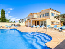 Vrijstaand vakantiehuis aan de Costa Brava met privézwembad, vlakbij zee - thumbnail 1