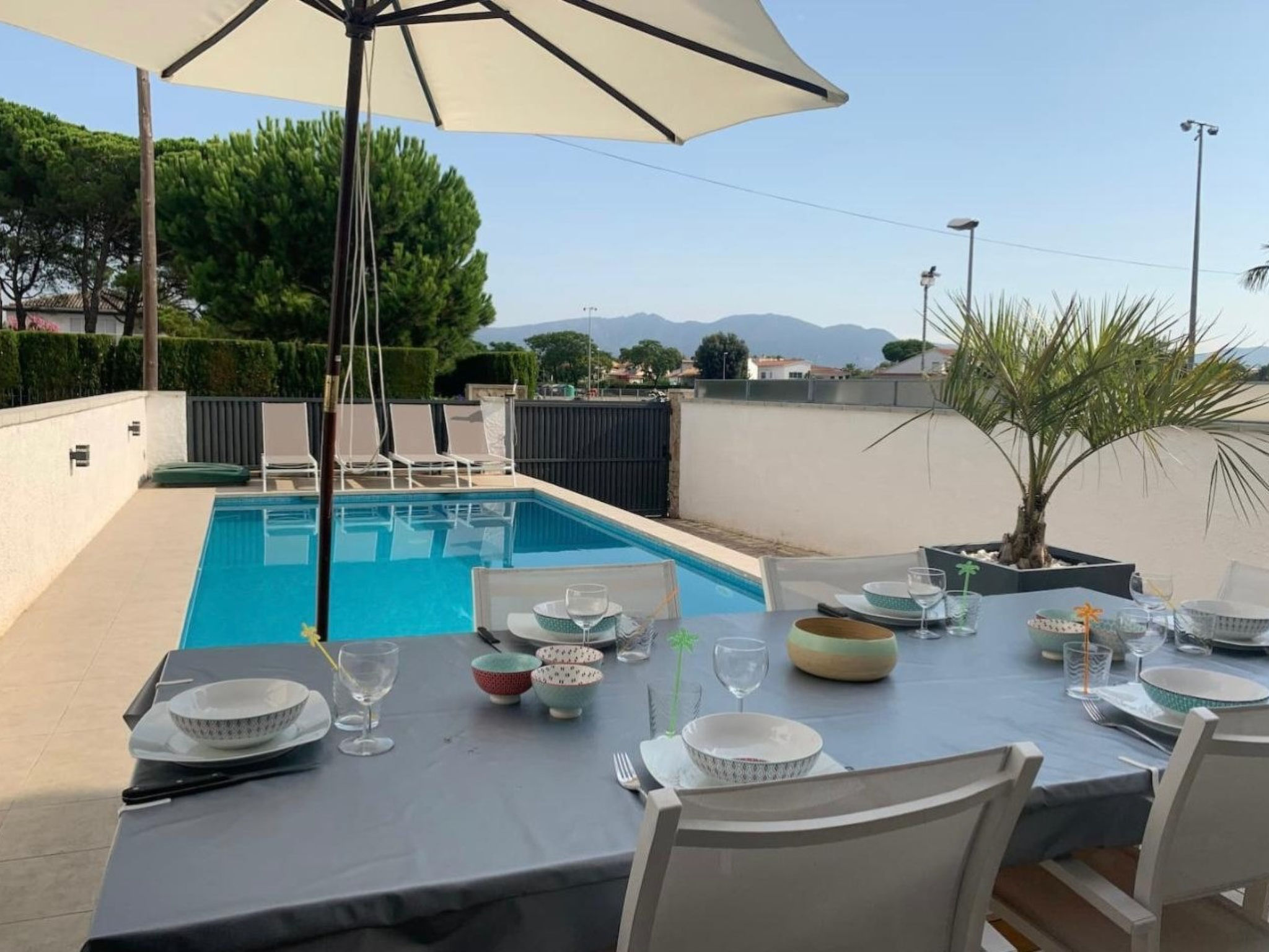 Photo of WELCS VILLA 021 EMP CaZa con piscina privada