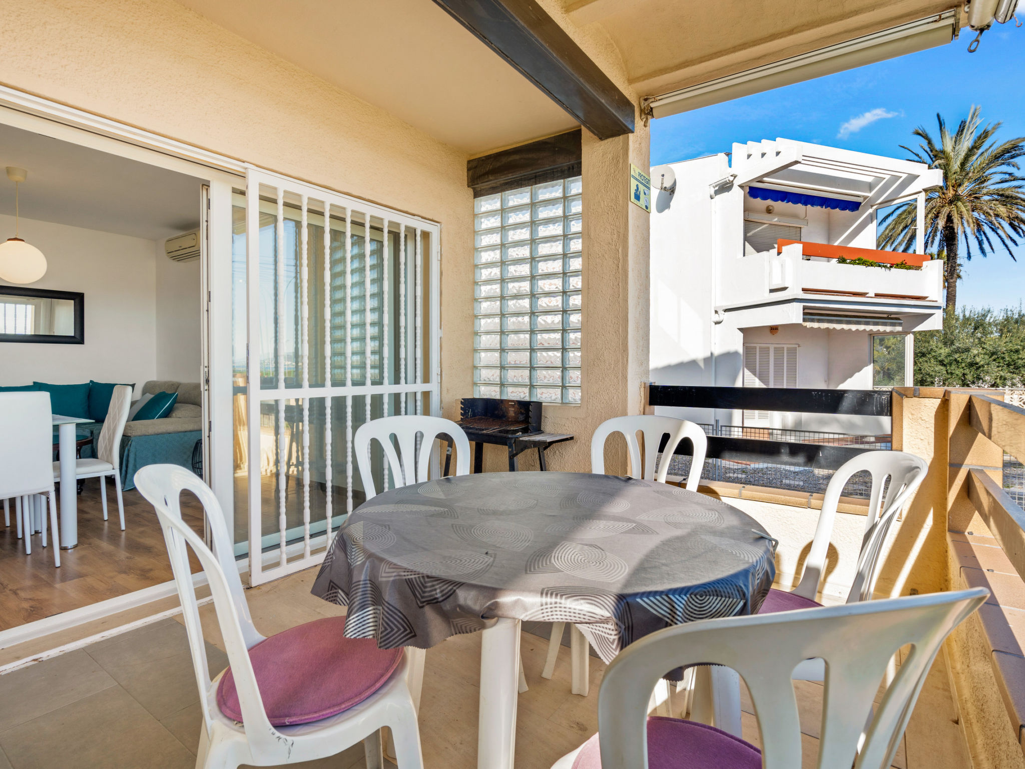 Photo of WELCS APARTAMENTO 218 EMP frente al Mar