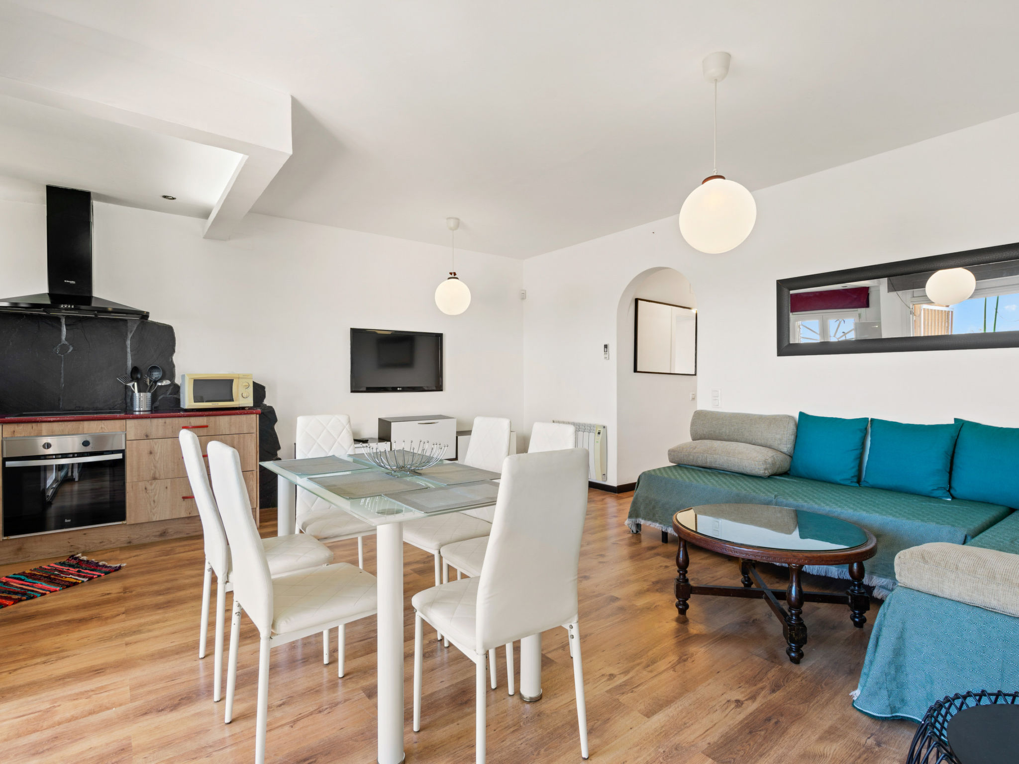 Photo of WELCS APARTAMENTO 218 EMP frente al Mar