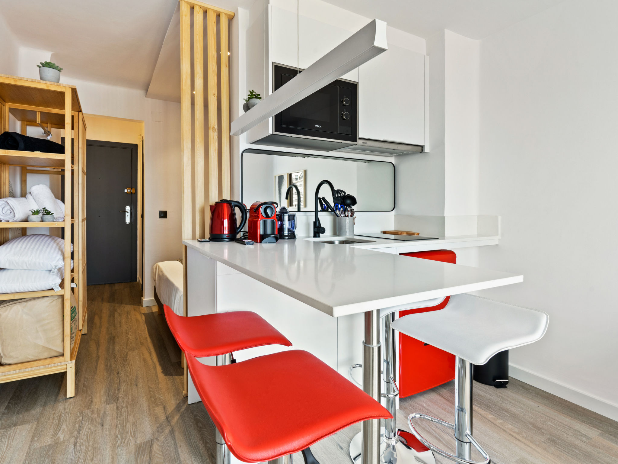 Photo of WELCS ESTUDIO 070 EMP frente al Mar