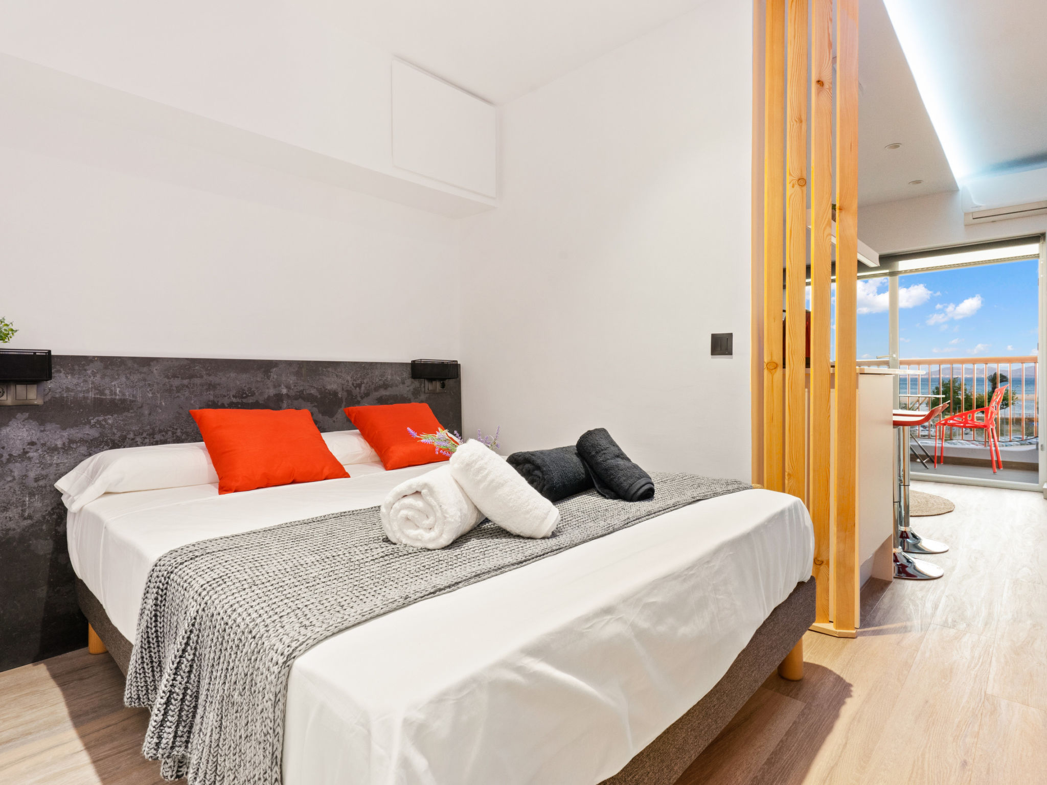 Photo of WELCS ESTUDIO 070 EMP frente al Mar