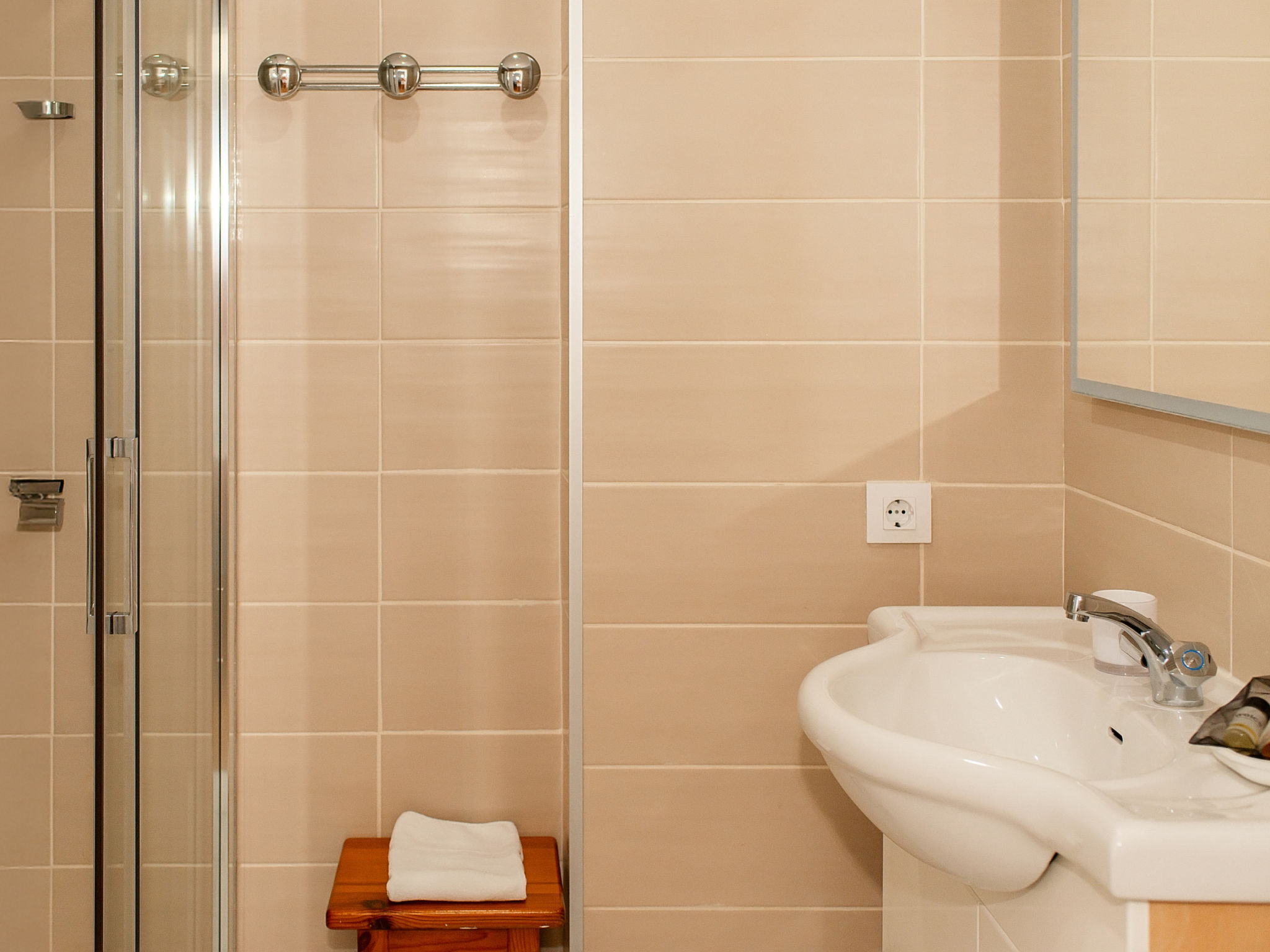 Photo of WELCS APARTAMENTO 260 EMP con vistas al canal