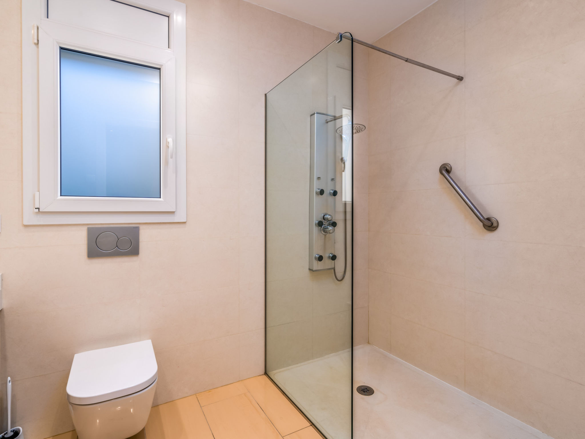 Photo of La Vida Sin Limites I EMP