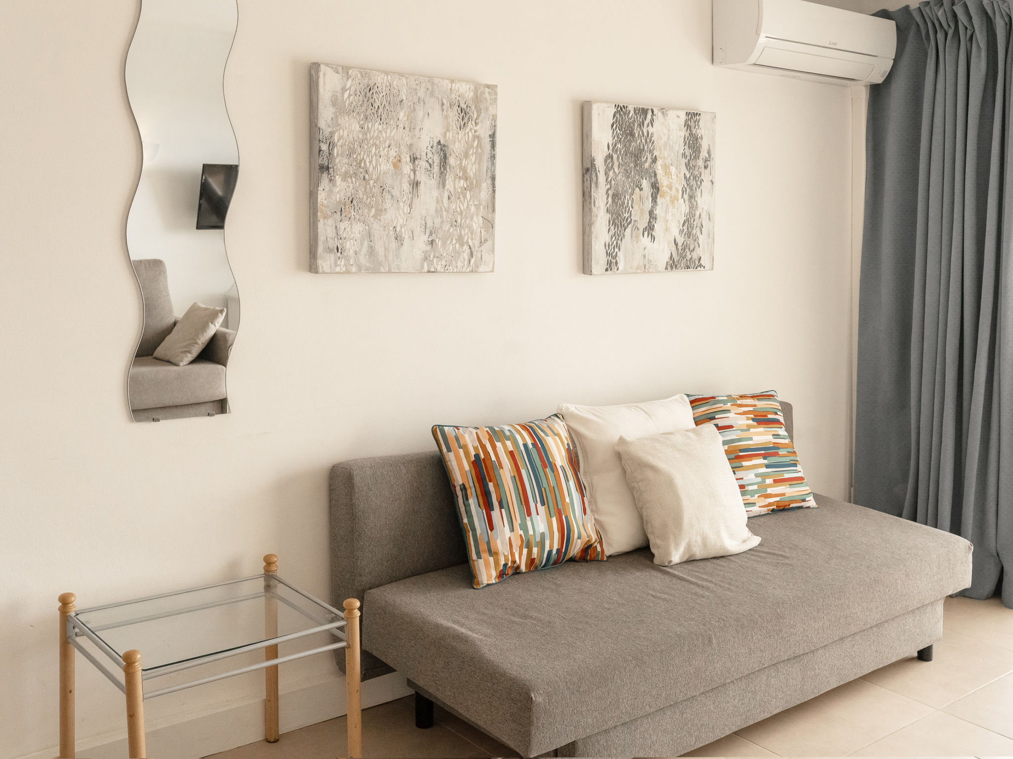 Photo of WELCS ESTUDIO 124 EMP con vistas al mar