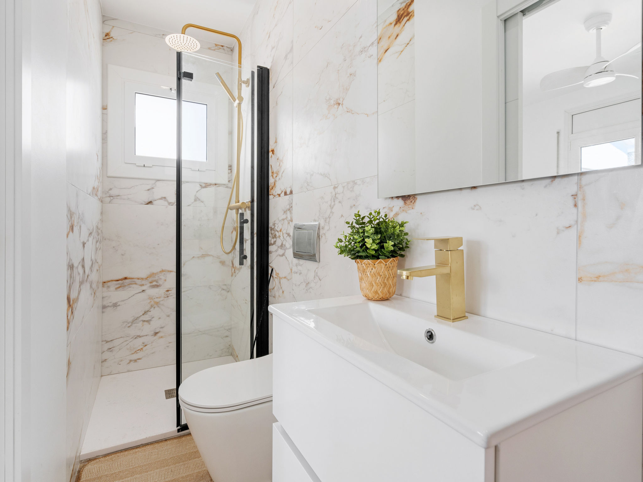 Photo of WELCS APARTAMENTO 091 EMP con piscina