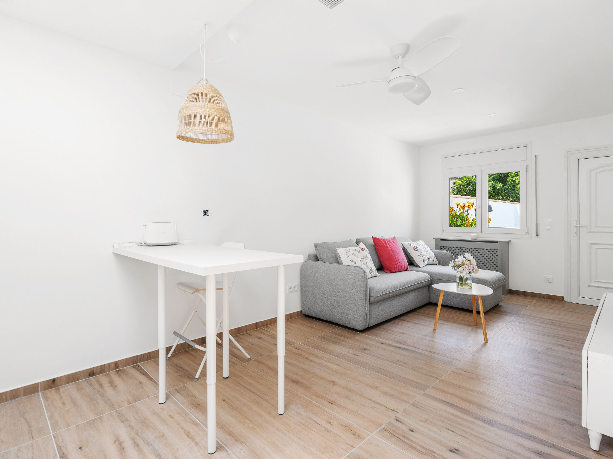 Photo of WELCS APARTAMENTO 091 EMP con piscina