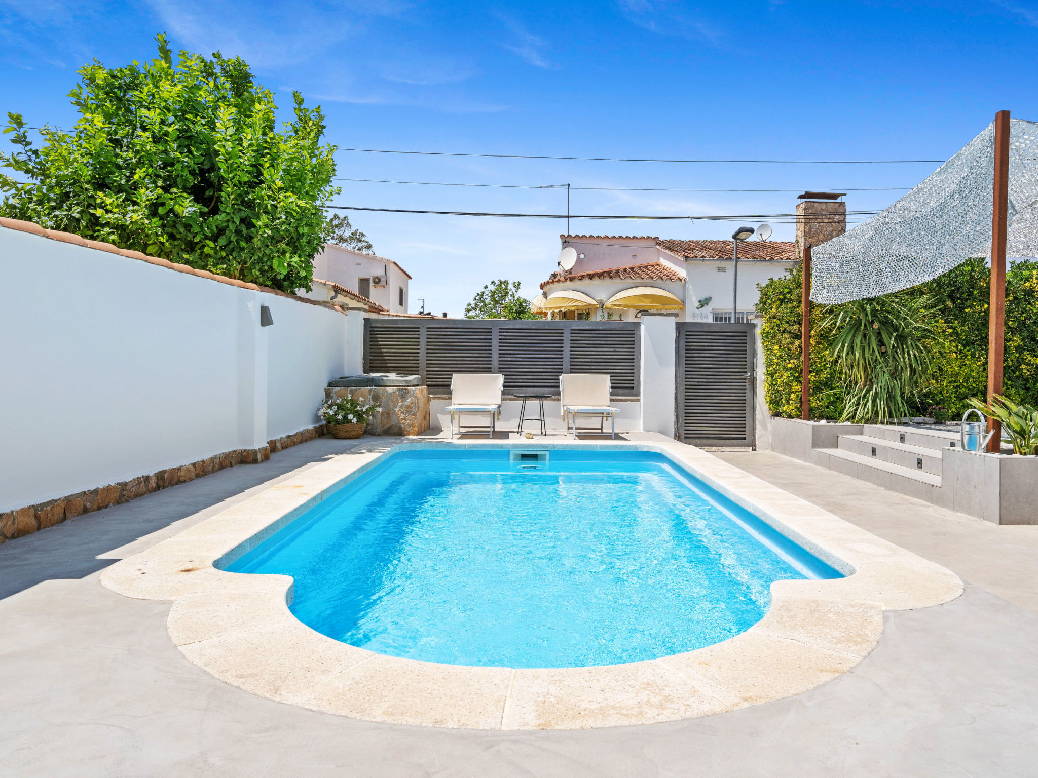 Photo of WELCS APARTAMENTO 091 EMP con piscina