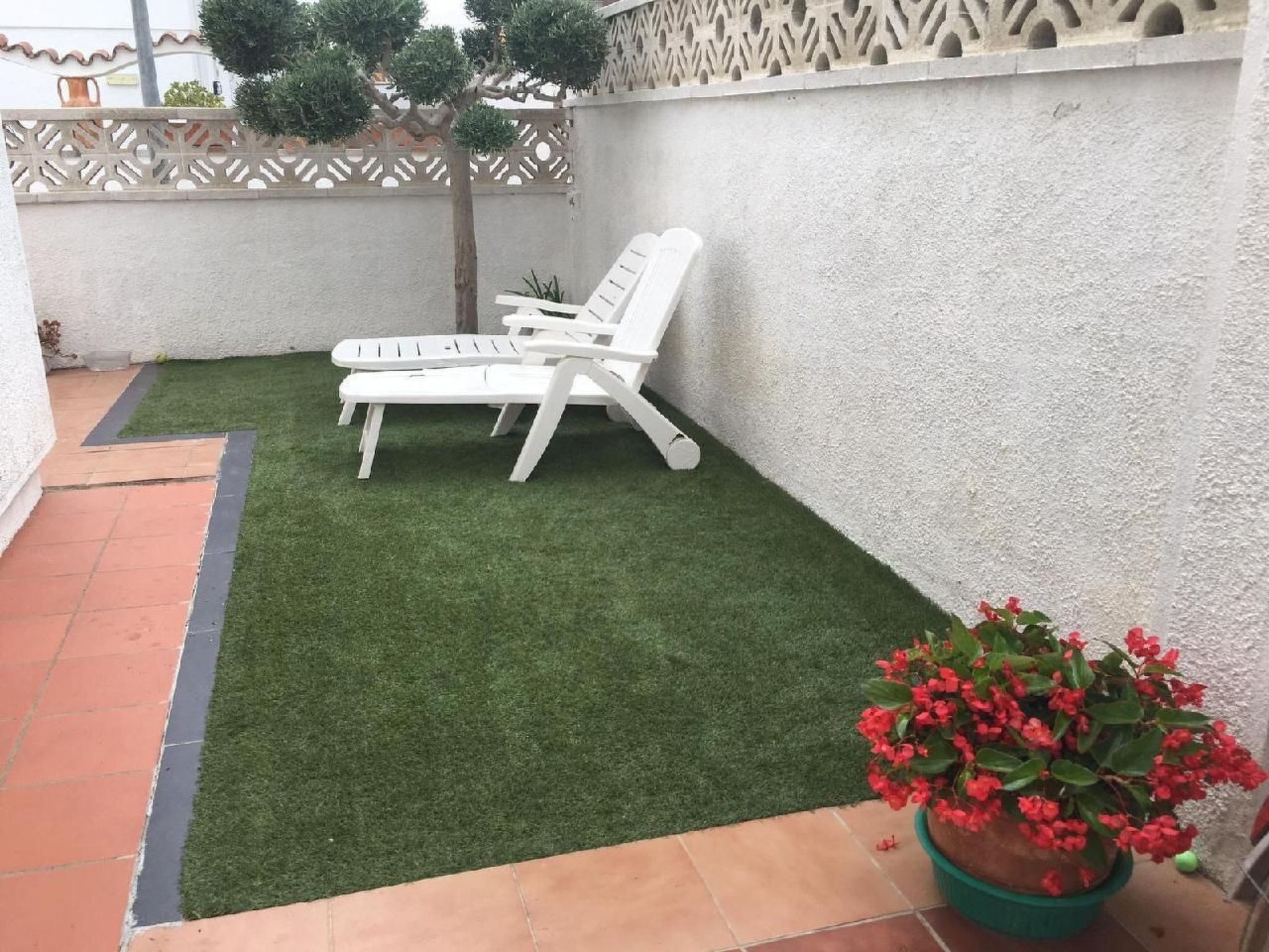 Photo of in Empuriabrava mit Grill