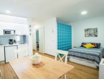 Sfeervol appartement met overdekt balkon en zeezicht op 50 meter van het strand - thumbnail 2
