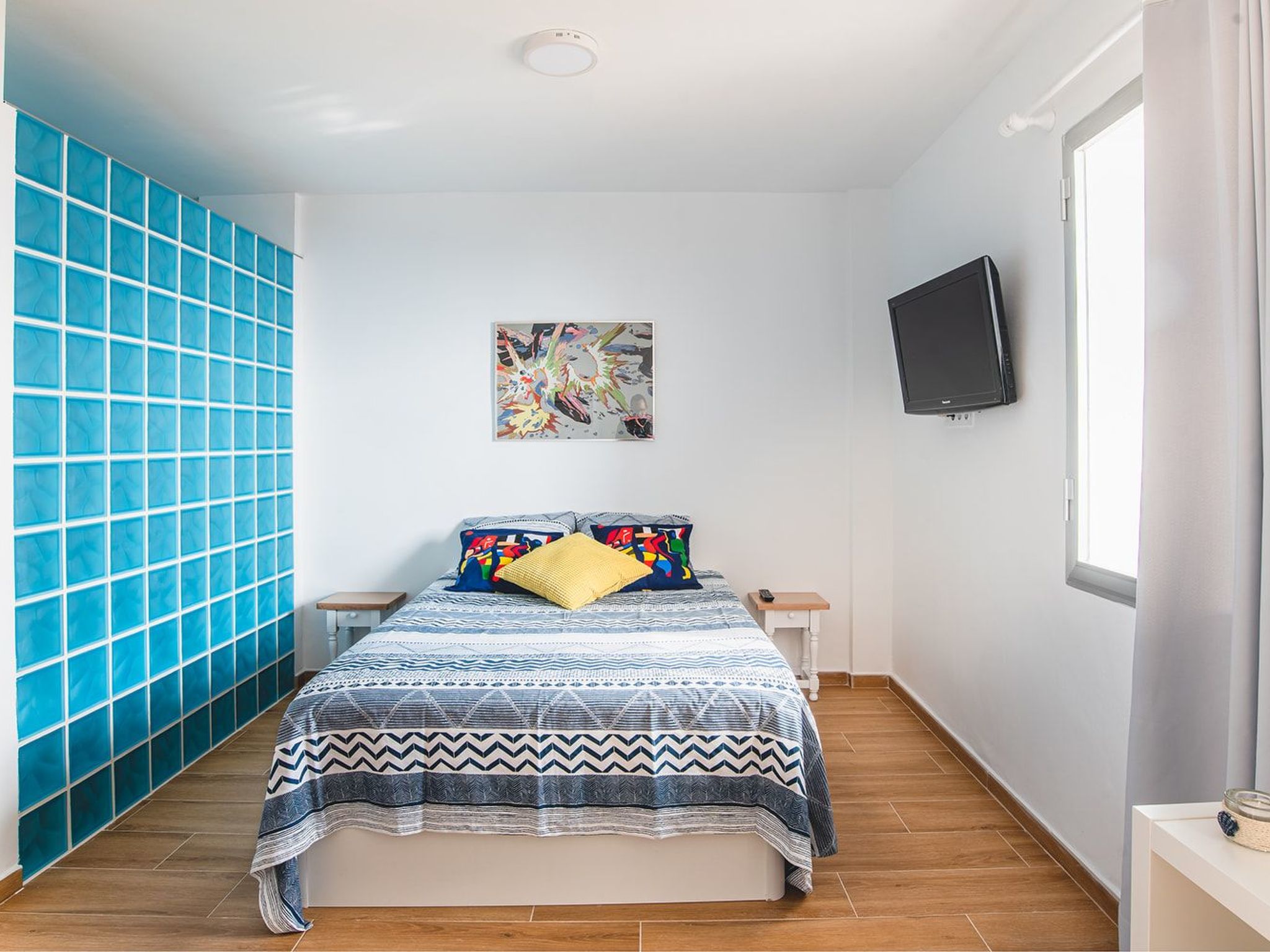 Appartement mit überdachtem Balkon und Meerblick in Strandlage