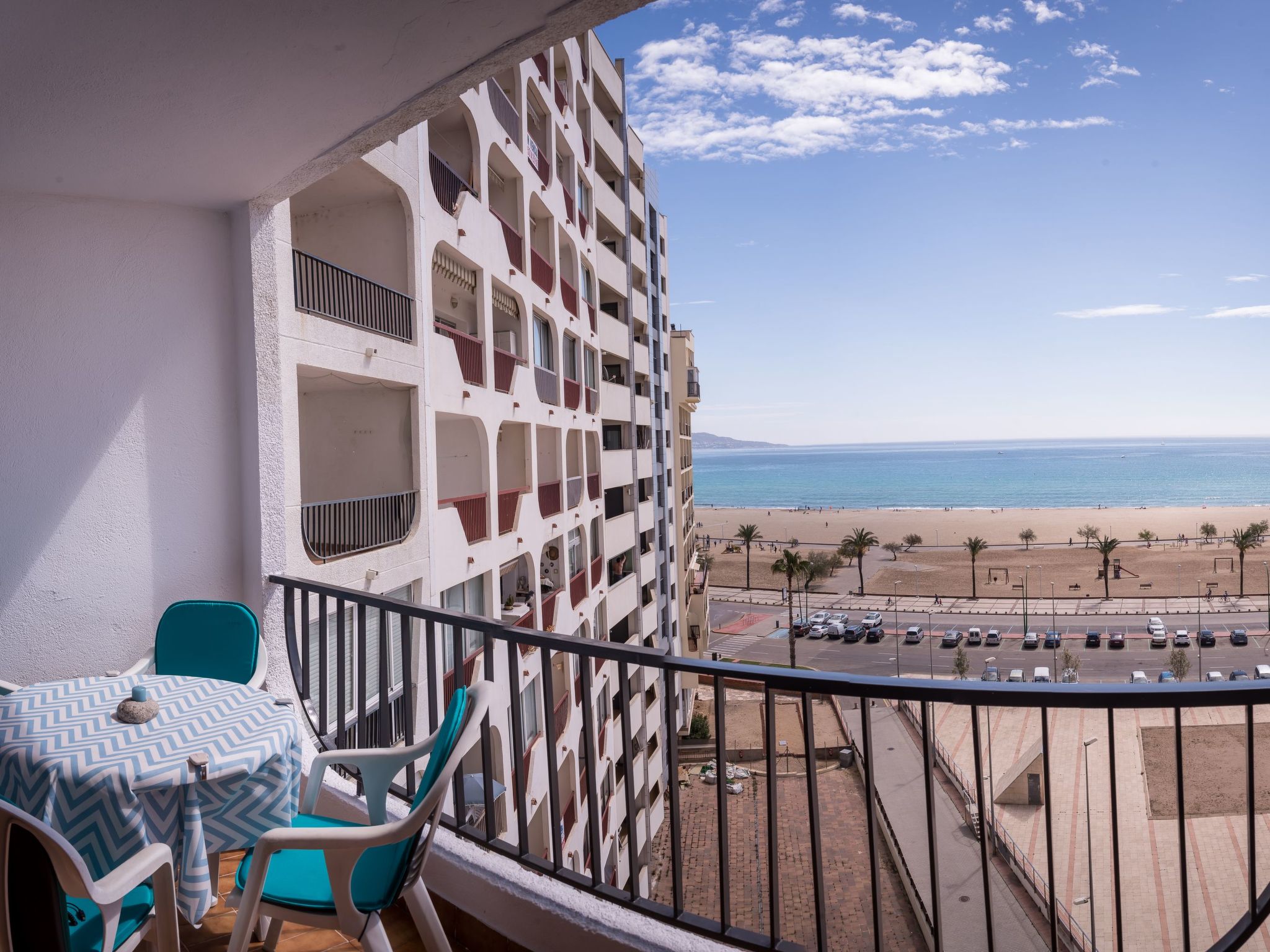 Appartement mit überdachtem Balkon und Meerblick in Strandlage-Dehors