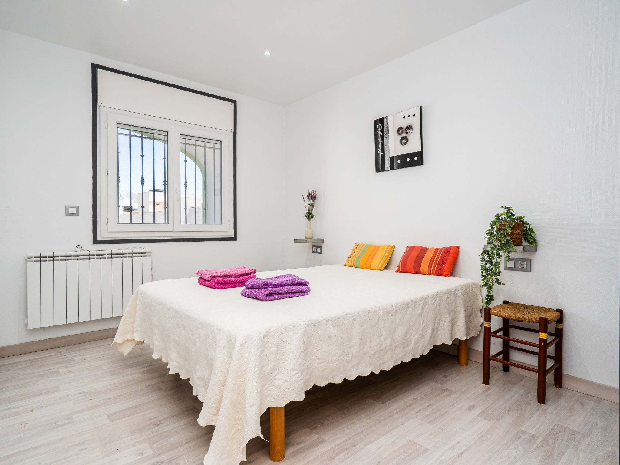 Photo of WELCS APARTAMENTO 012 EMP en el centro de Empuri