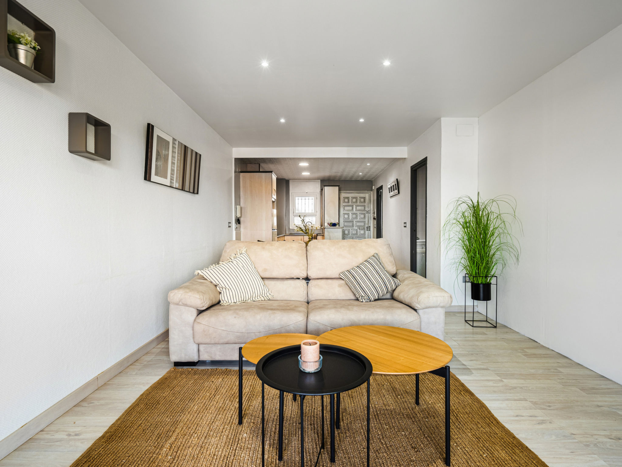 Photo of WELCS APARTAMENTO 012 EMP en el centro de Empuri