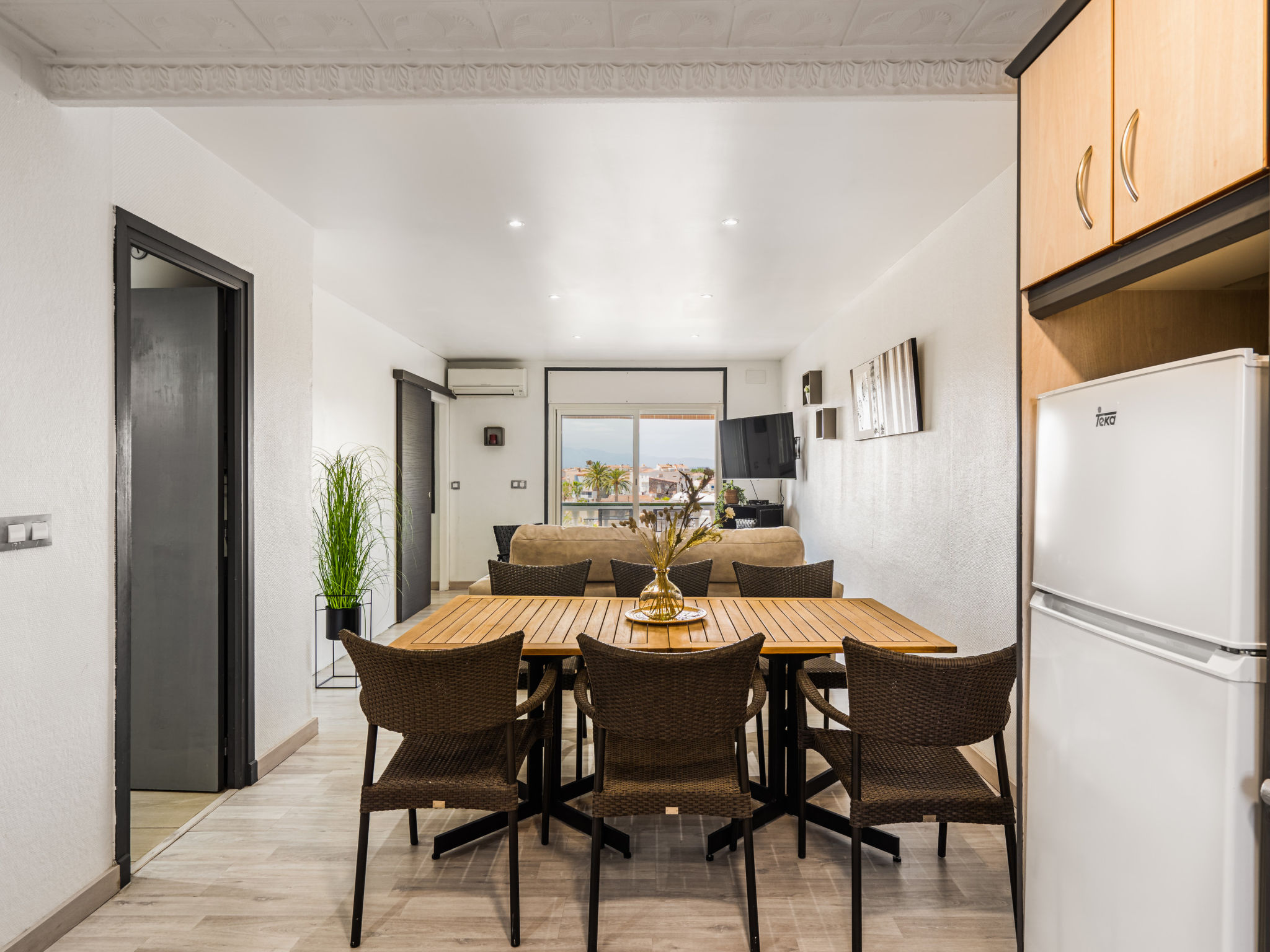 Photo of WELCS APARTAMENTO 012 EMP en el centro de Empuri