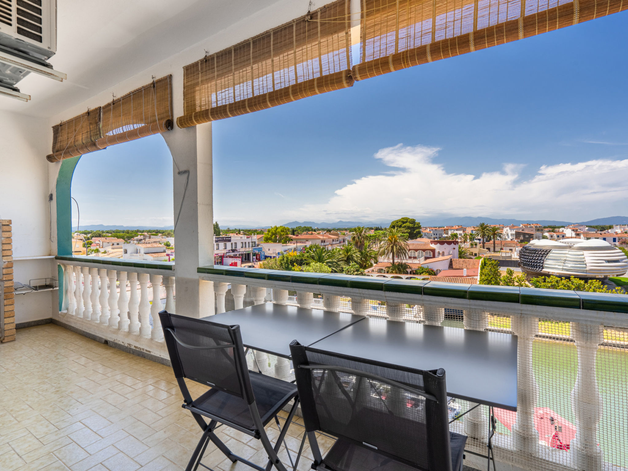 Photo of WELCS APARTAMENTO 012 EMP en el centro de Empuri