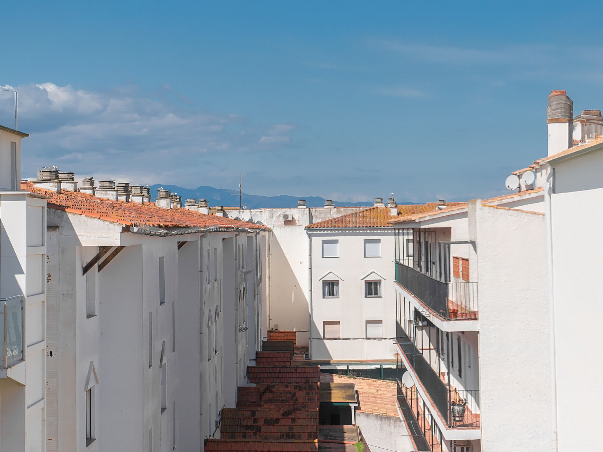 Photo of WELCS APARTAMENTO 233 EMP cerca de la playa