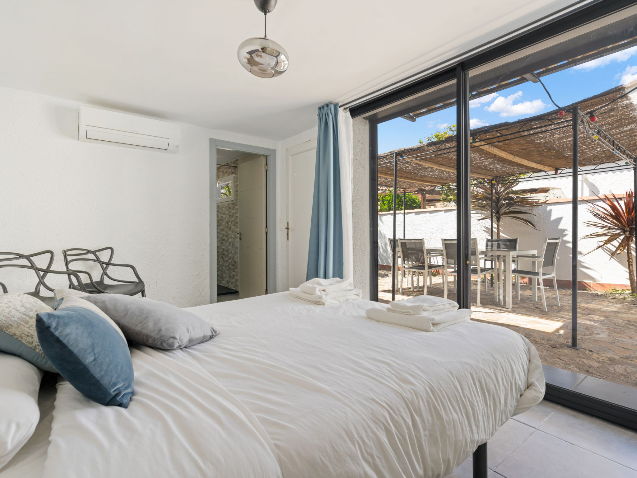 Photo of WELCS VILLA 022 EMP La Morgana con piscina priva