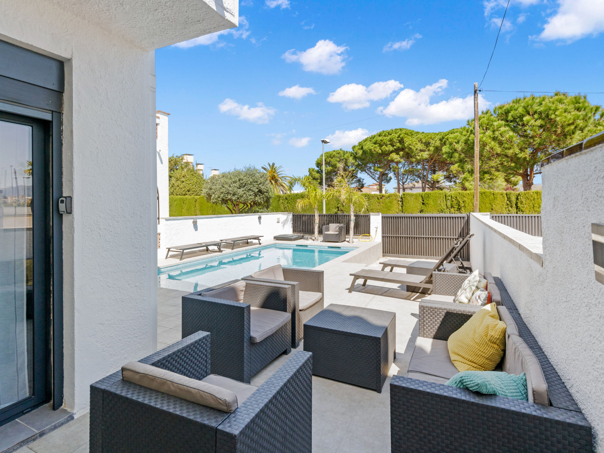 Photo of WELCS VILLA 022 EMP La Morgana con piscina priva