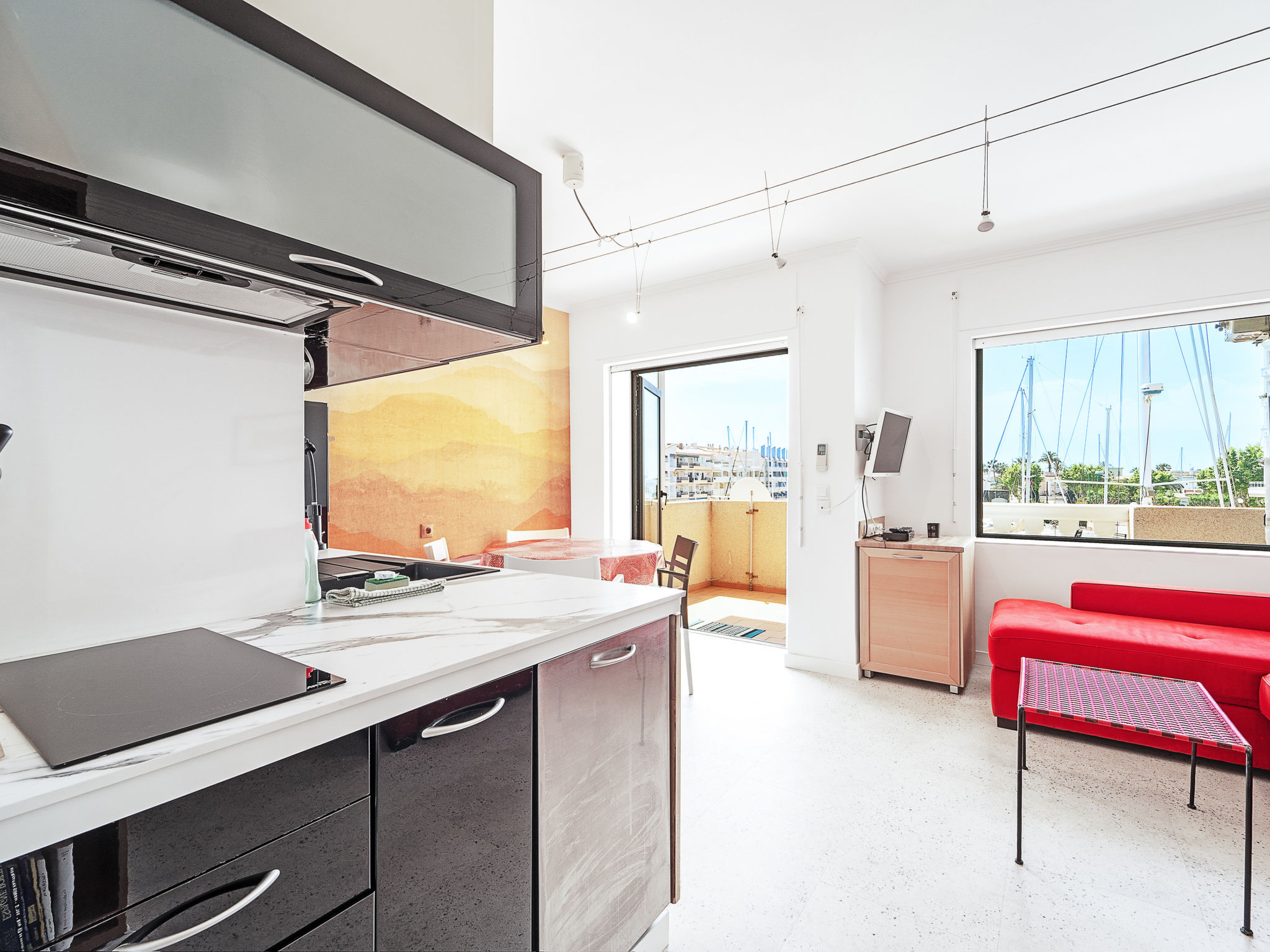 Photo of WELCS APARTAMENTO 158 EMP con vistas al canal