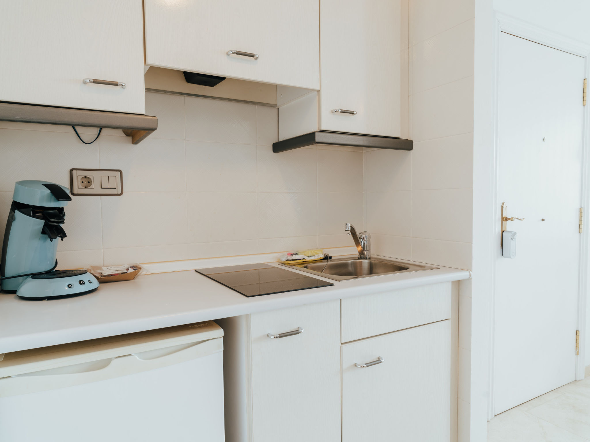 Photo of WELCS ESTUDIO 195 EMP con vistas al canal