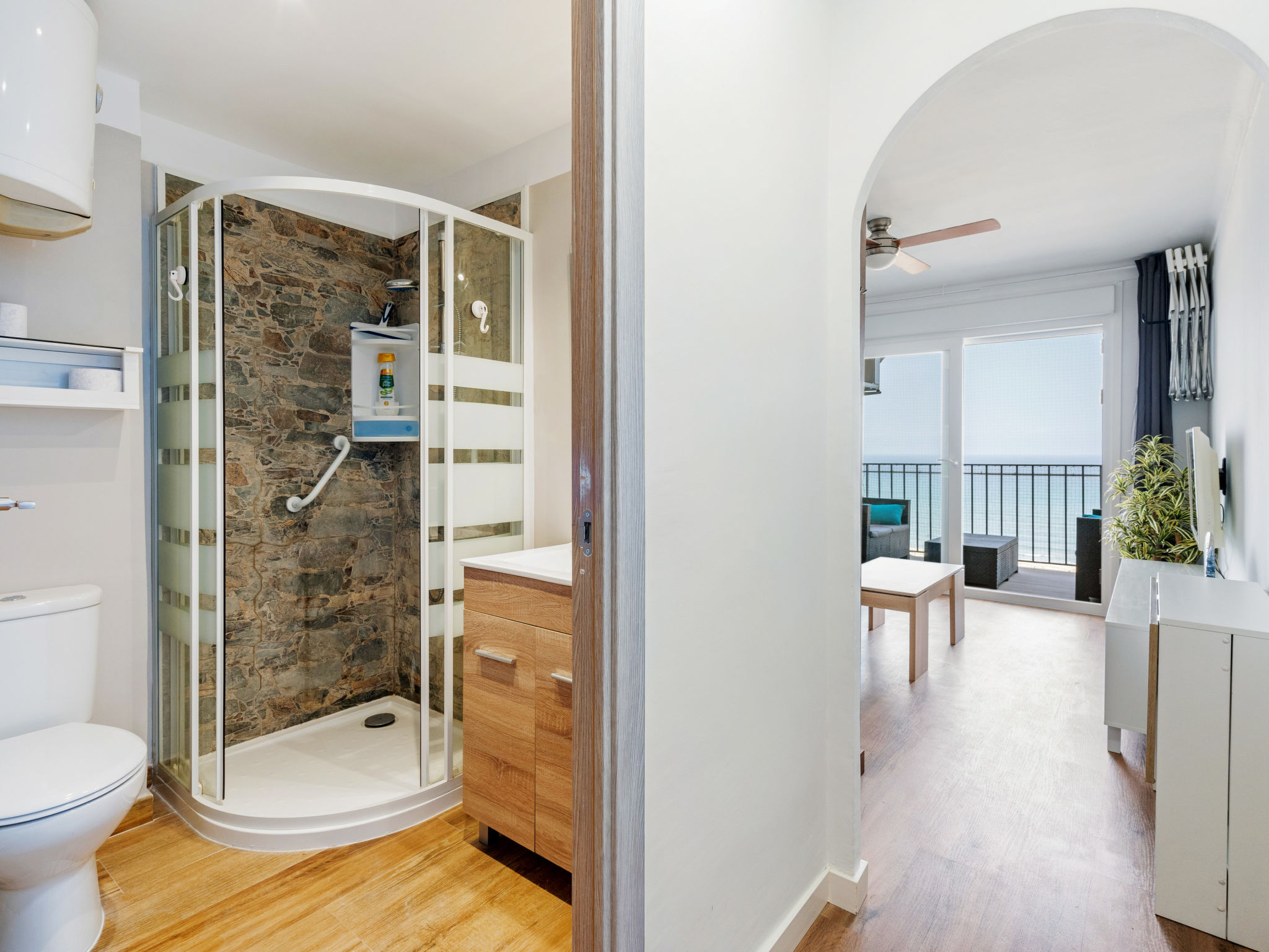 Photo of WELCS APARTAMENTO 085 EMP Frente al Mar