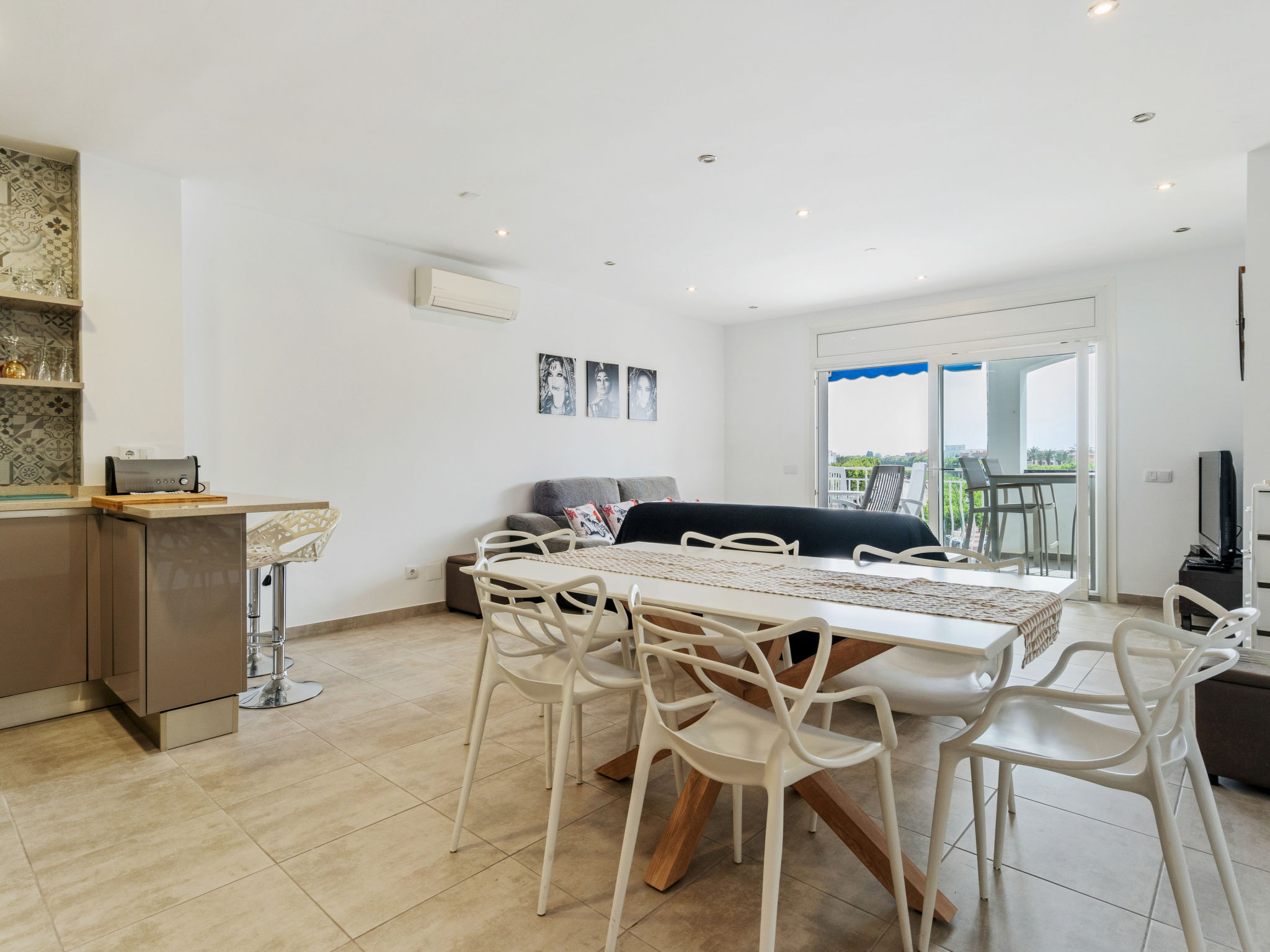 Photo of WELCS APARTAMENTO 078 EMP  con inmejorables vista