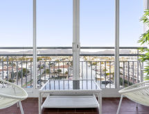 Appartement 101 aan zee in Empuriabrava met adembenemend uitzicht - thumbnail 5
