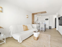 Appartement 101 aan zee in Empuriabrava met adembenemend uitzicht - thumbnail 2