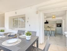Knus appartement aan het kanaal in Empuriabrava - thumbnail 6