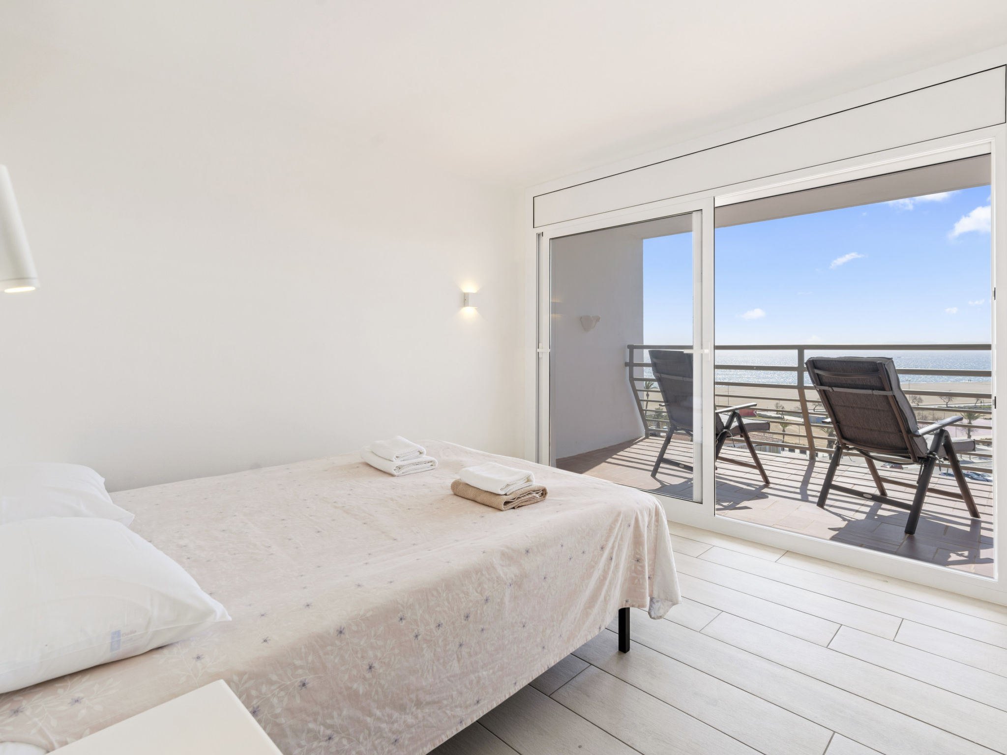 Photo of WELCS ATICO 042 EMP frente al mar con terraza