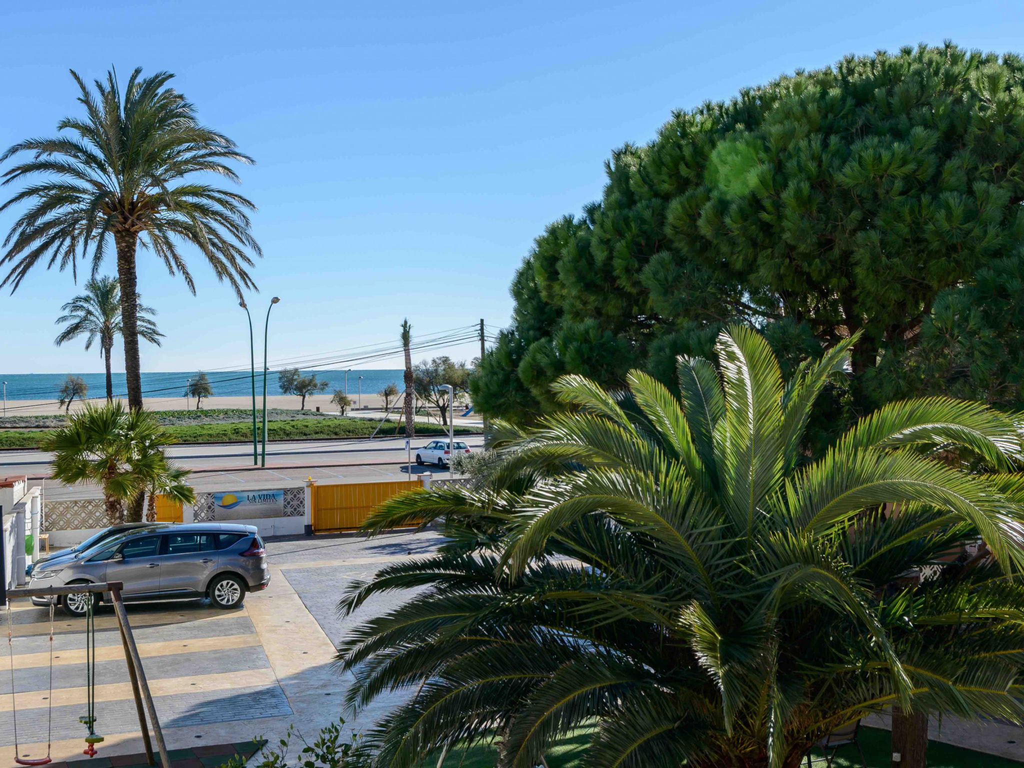 Photo of La Vida Sin Limites H EMP