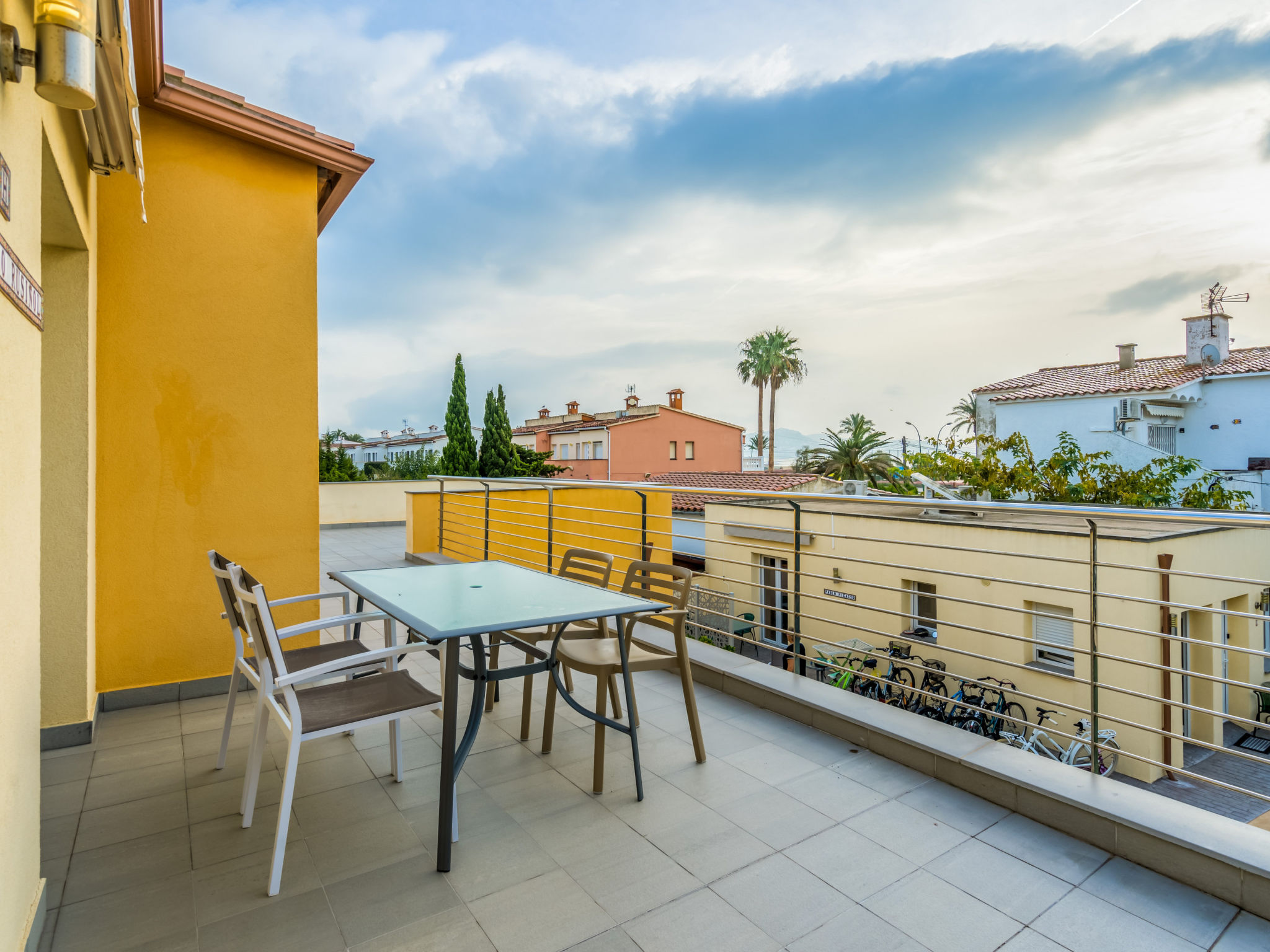 Photo of La Vida Sin Limites H EMP