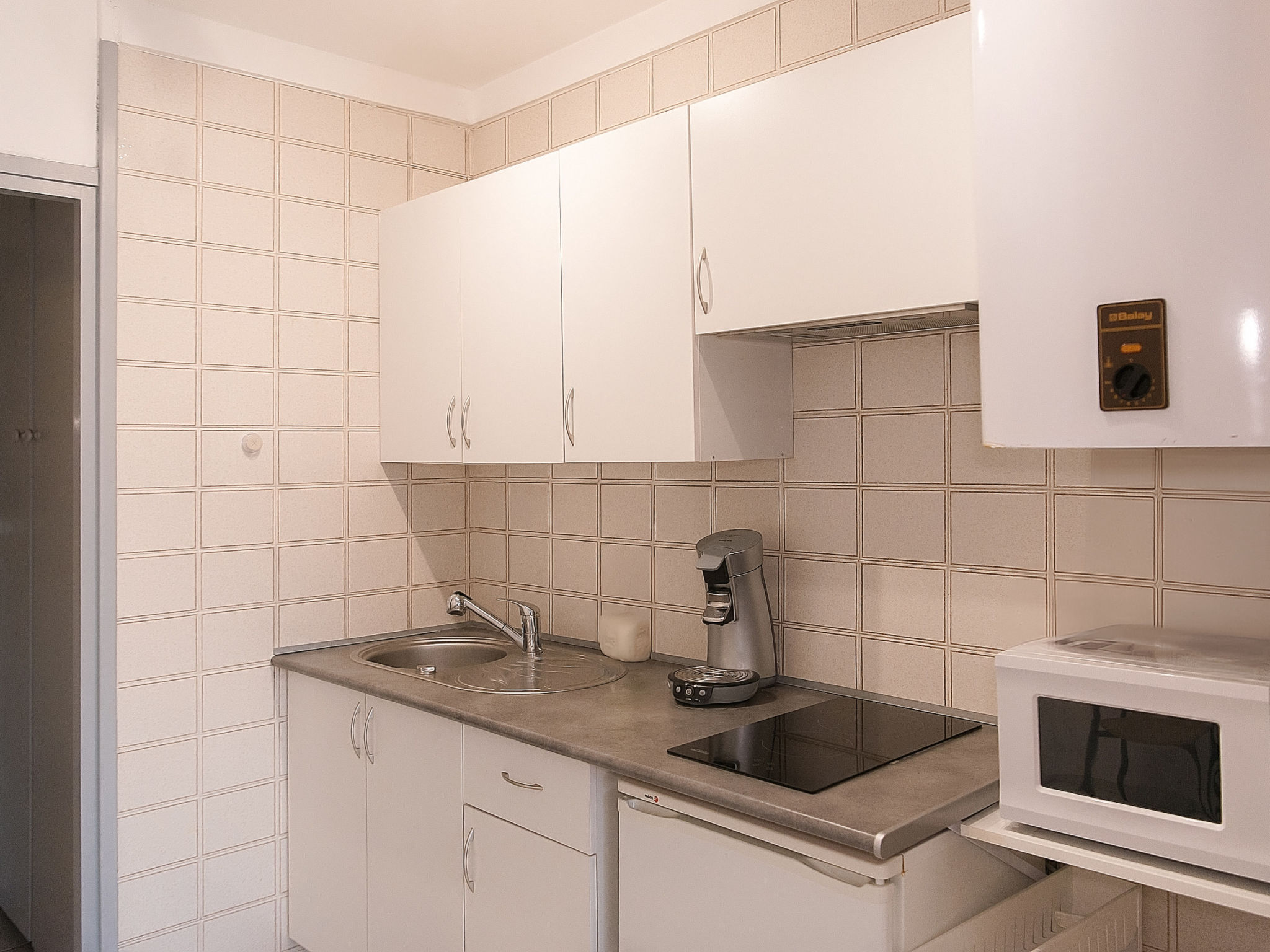 Photo of WELCS Estudio 229 EMP con vista al canal