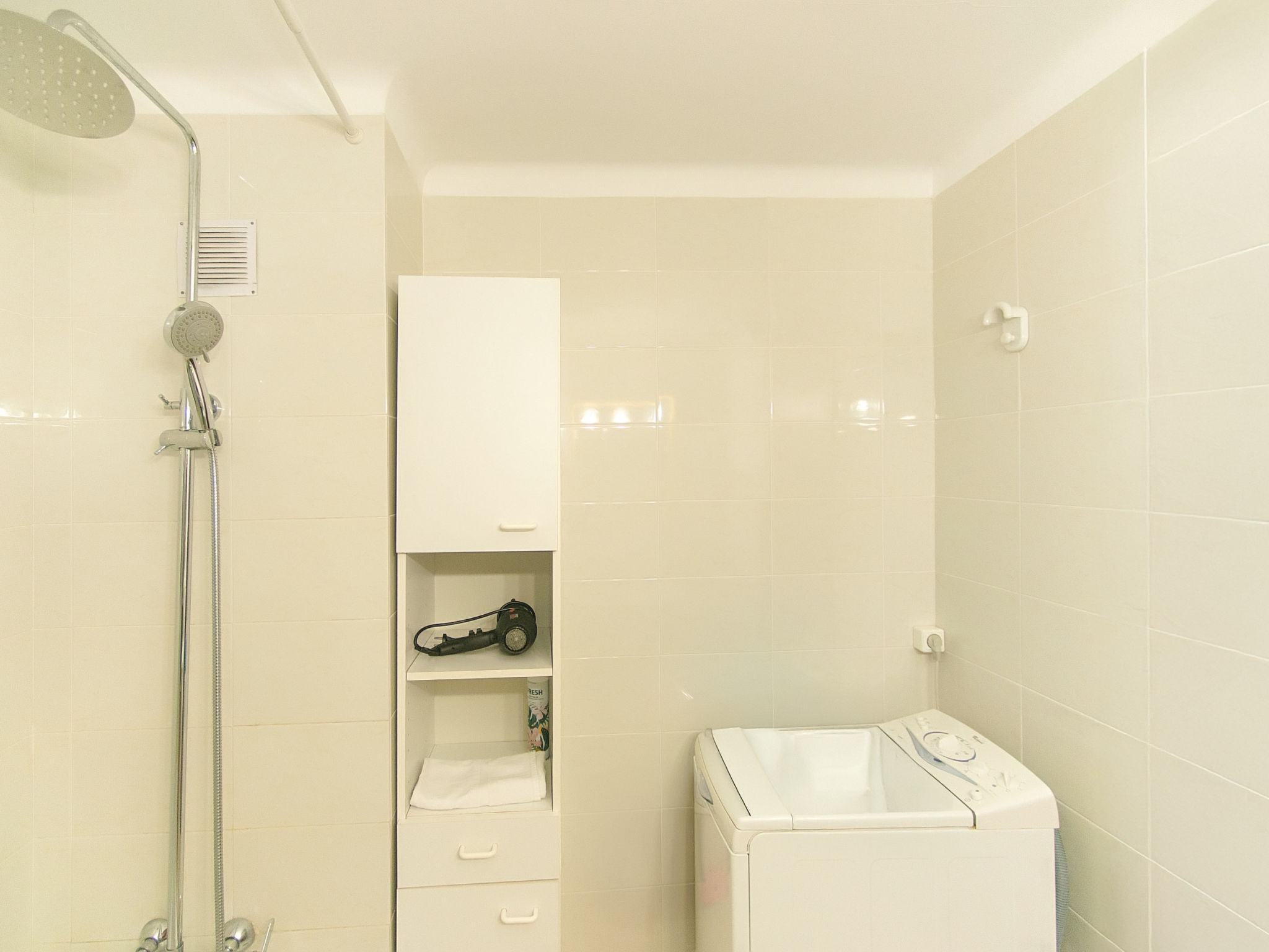 Photo of WELCS APARTAMENTO 243 EMP con terraza con vista