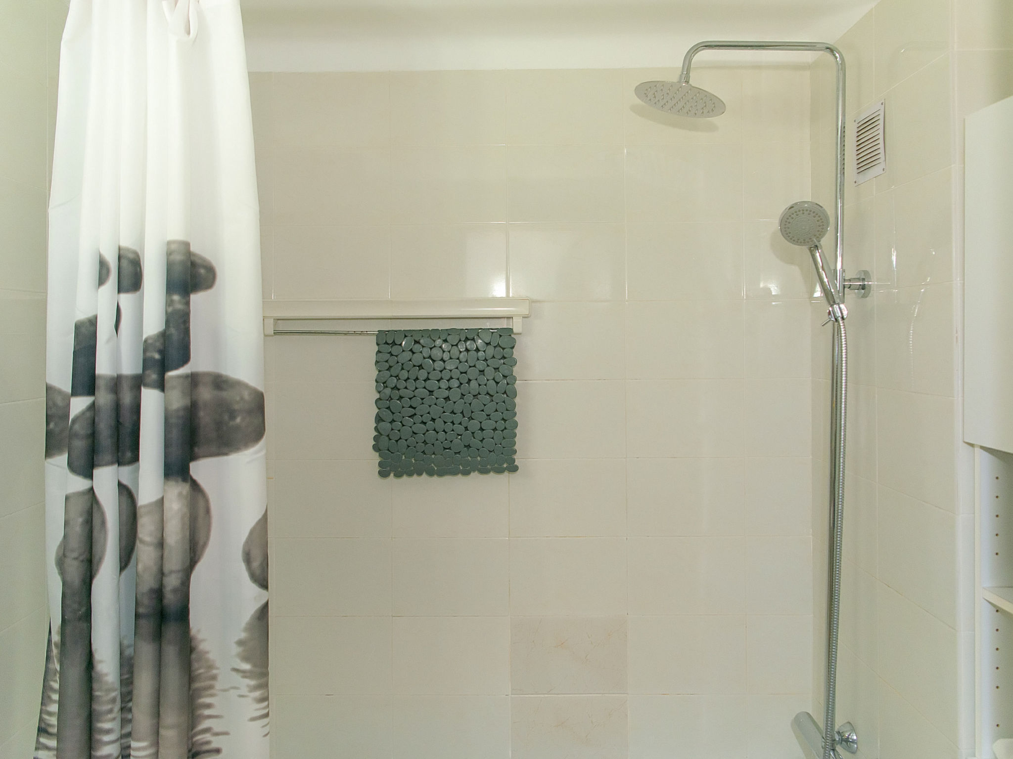 Photo of WELCS APARTAMENTO 243 EMP con terraza con vista