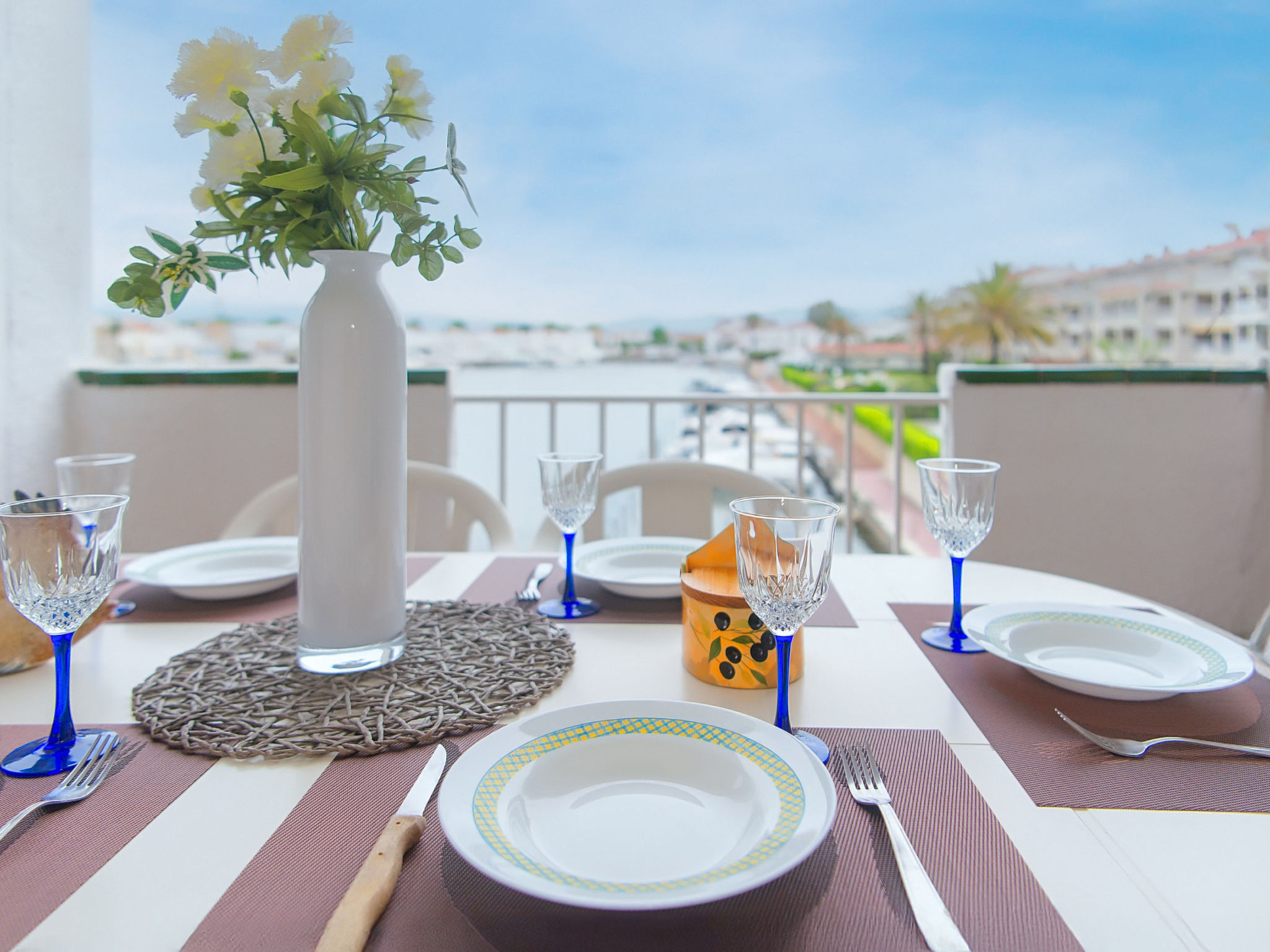 Photo of WELCS APARTAMENTO 243 EMP con terraza con vista